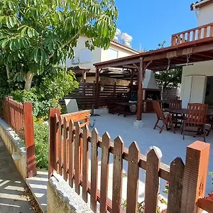 Relaxing Seaside Manors Apartament Larnaca